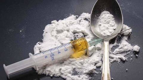 Bollywood makeup artist arrested with cocaine in Mumbai Bollywood makeup artist arrested with cocaine in Mumbai
