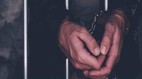 Maharashtra: Fifty-six arrested from bar for COVID-19 norms violation, obscenity Maharashtra: Fifty-six arrested from bar for COVID-19 norms violation, obscenity
