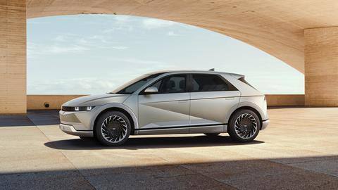 Hyundai IONIQ 5 bags 'World Car of the Year' title Hyundai IONIQ 5 bags 'World Car of the Year' title
