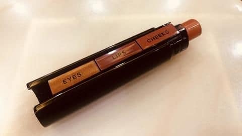 The innovative makeup stick