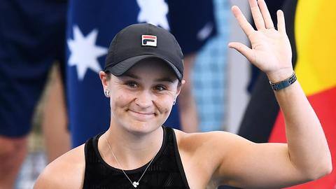 Ash Barty secures season-opening Adelaide International trophy Ash Barty secures season-opening Adelaide International trophy