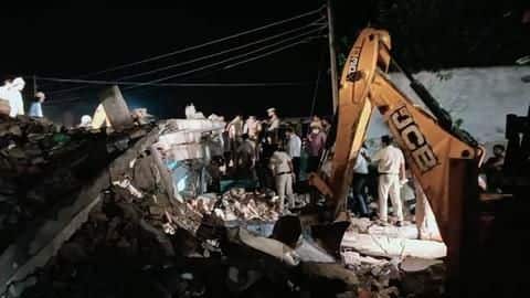 One killed, others feared trapped in building collapse in Gurugram One killed, others feared trapped in building collapse in Gurugram