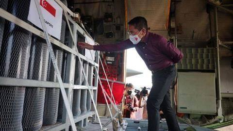 Singapore sends oxygen cylinders to support India's fight against COVID-19 Singapore sends oxygen cylinders to support India's fight against COVID-19