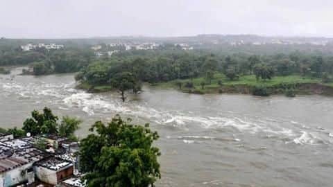 MP rains: 60 people stranded in Sheopur, rescue operation underway MP rains: 60 people stranded in Sheopur, rescue operation underway