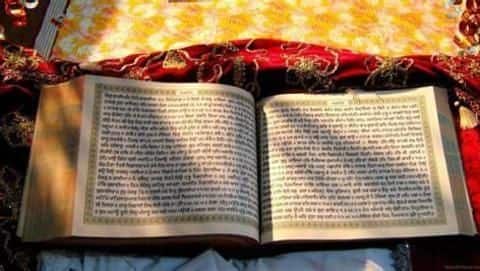 SGPC to print Guru Granth Sahib's 'saroops' abroad SGPC to print Guru Granth Sahib's 'saroops' abroad