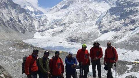 In a first, NIM-JIMWS mountaineers jointly climb Mount Everest In a first, NIM-JIMWS mountaineers jointly climb Mount Everest