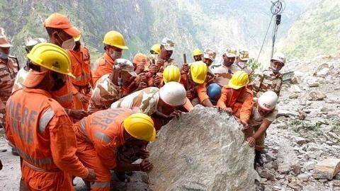 Himachal Pradesh landslide: Death toll climbs to 25 Himachal Pradesh landslide: Death toll climbs to 25