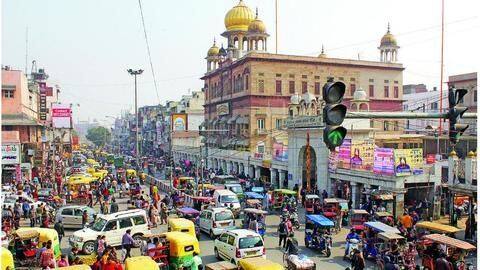 Post temple demolition, makeshift structure erected in Chandni Chowk Post temple demolition, makeshift structure erected in Chandni Chowk