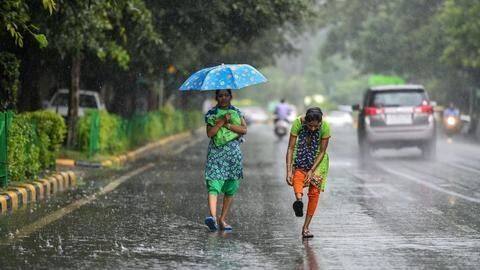 Several parts of India likely to receive rainfall soon: IMD Several parts of India likely to receive rainfall soon: IMD