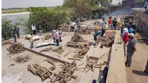 Group ensures dignified farewell to those snatched away by COVID-19 Group ensures dignified farewell to those snatched away by COVID-19