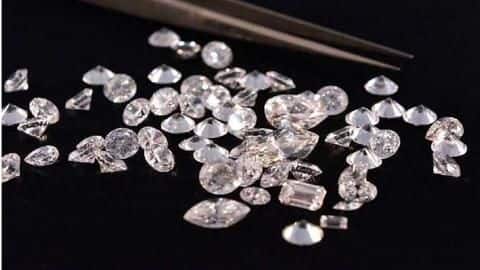 MP farmer mines 6.47-carat diamond; sixth success in two years MP farmer mines 6.47-carat diamond; sixth success in two years