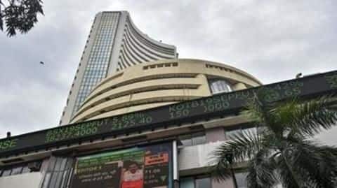 Sensex tanks nearly 600 points in early trade Sensex tanks nearly 600 points in early trade
