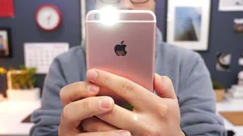 An iOS 15 bug is deleting saved photos: Details here An iOS 15 bug is deleting saved photos: Details here