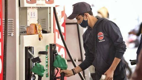 Fuel prices hiked again, petrol costs Rs. 101.54/liter in Delhi Fuel prices hiked again, petrol costs Rs. 101.54/liter in Delhi