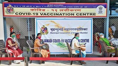 Vaccination centers given nod to operate 24x7 in Maharashtra Vaccination centers given nod to operate 24x7 in Maharashtra