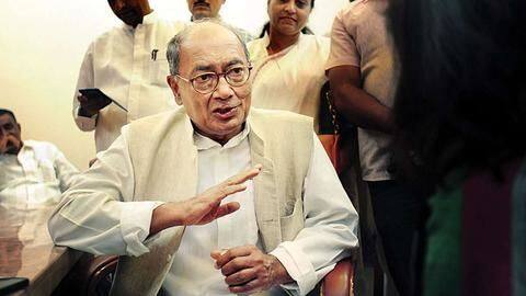 Digvijay's statement regarding 'relook' at Article 370 revocation creates stir Digvijay's statement regarding 'relook' at Article 370 revocation creates stir