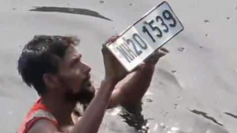 Aurangabad man claims NIA-recovered number plate belongs to his vehicle Aurangabad man claims NIA-recovered number plate belongs to his vehicle