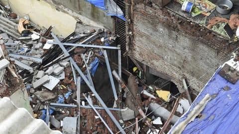 Mumbai: Three injured after a chawl's wall collapses Mumbai: Three injured after a chawl's wall collapses