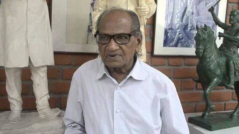 Theft at 'Statue of Unity' sculptor's Noida home Theft at 'Statue of Unity' sculptor's Noida home