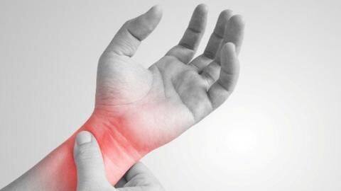 #HealthBytes: Subtle warning signs your body is alarming you about #HealthBytes: Subtle warning signs your body is alarming you about