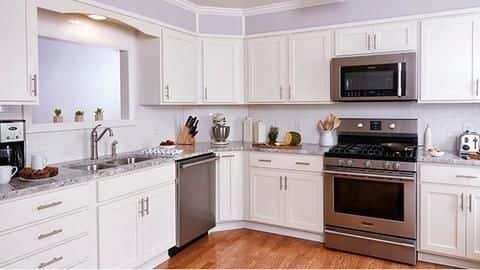 Here's how you can give your kitchen a budget makeover Here's how you can give your kitchen a budget makeover