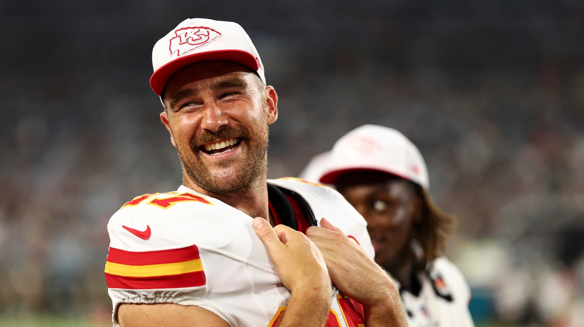 'Loose Cannons': NFL star Travis Kelce to make film debut 