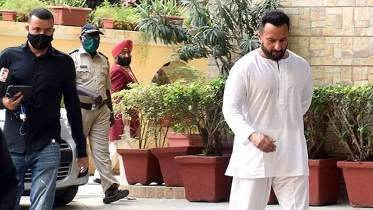 Saif Ali Khan stabbing: Police release attacker's photo