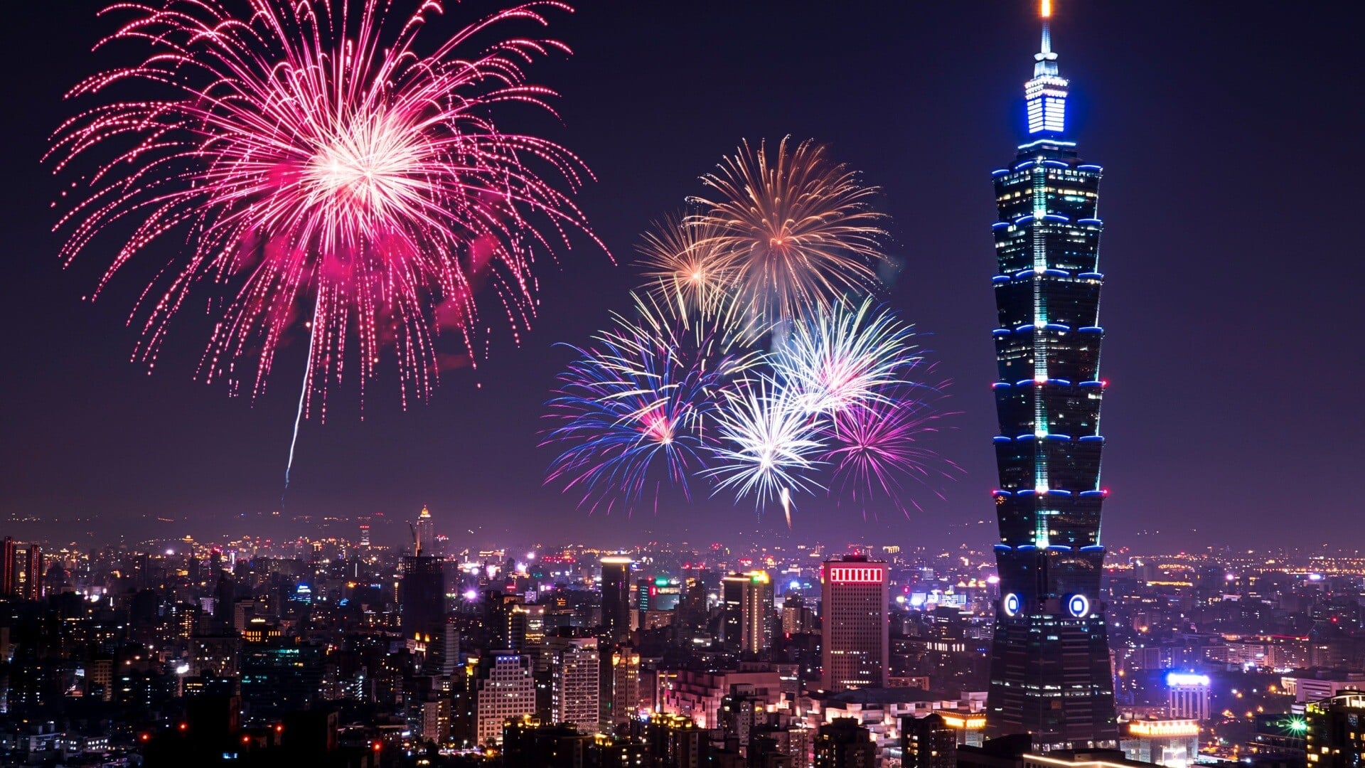 On New Year's Eve, Taiwanese citizens come together to cry