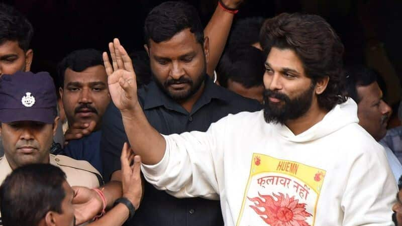 Allu Arjun arrives for questioning in 'Pushpa 2' stampede incident