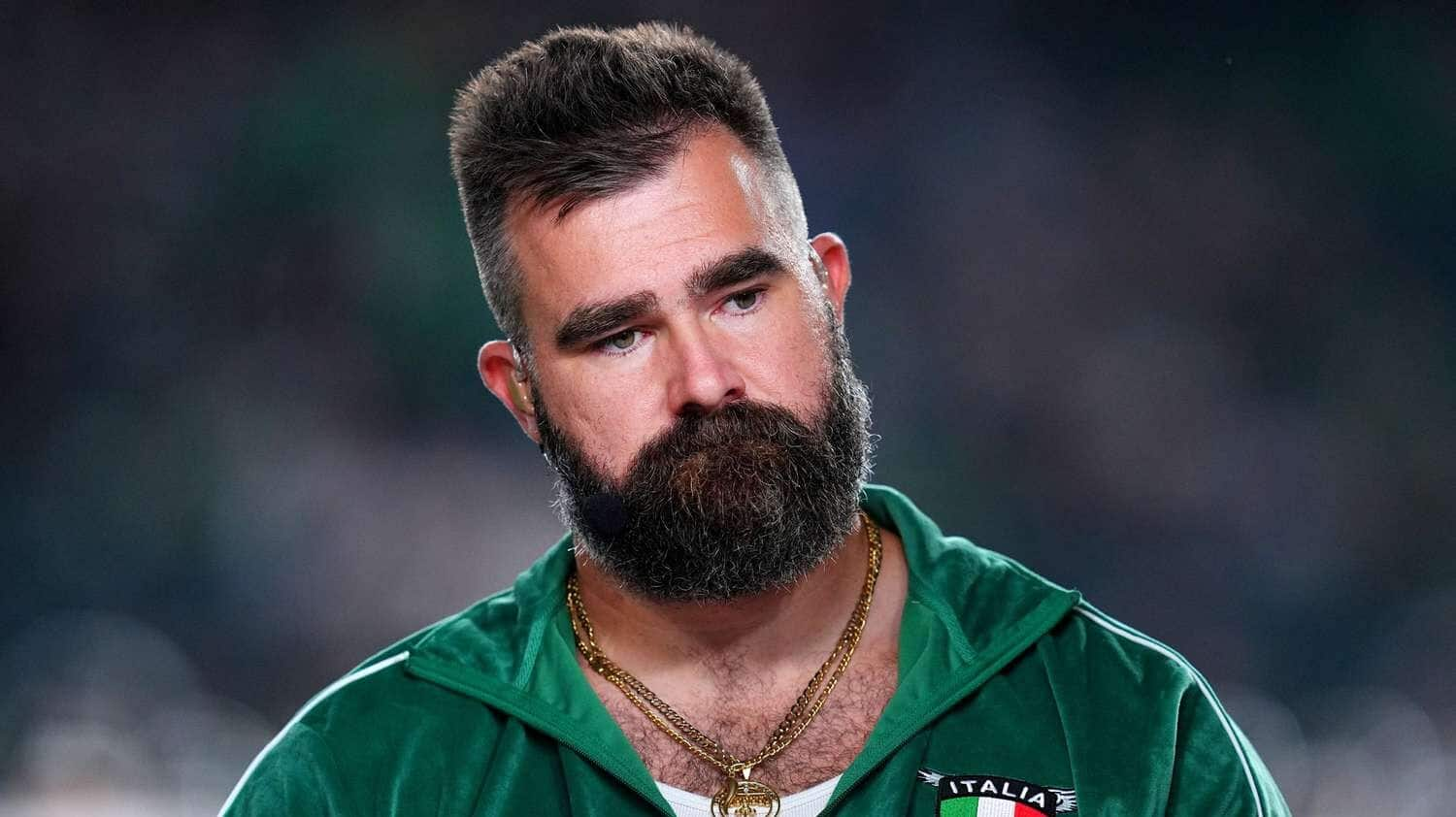 Jason Kelce destroys fan's phone over homophobic slur about brother