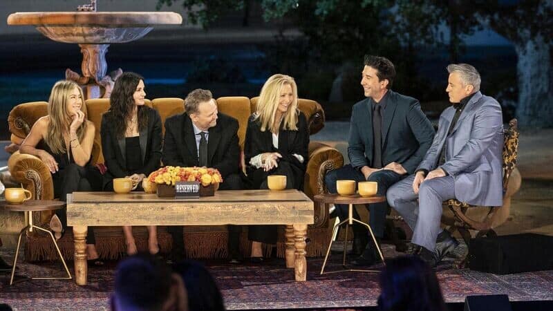 'F.R.I.E.N.D.S' cast had dinner only once after finale, reveals Kudrow