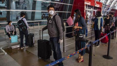 Consider spot fines on passengers not wearing masks properly: DGCA Consider spot fines on passengers not wearing masks properly: DGCA