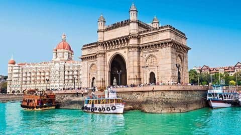 India's first rail ambulance makes debut in Mumbai India's first rail ambulance makes debut in Mumbai