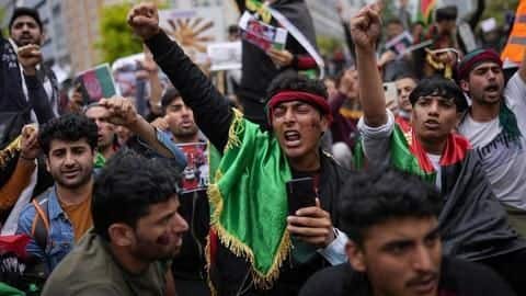 Evictions trigger anti-Taliban protests by thousands in Afghanistan's Kandahar Evictions trigger anti-Taliban protests by thousands in Afghanistan's Kandahar