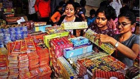 'No blanket ban on firecrackers'; SC clarifies before Diwali 'No blanket ban on firecrackers'; SC clarifies before Diwali