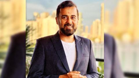 5 must-read books by Chetan Bhagat 5 must-read books by Chetan Bhagat