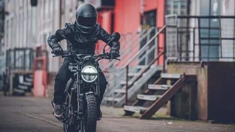 Husqvarna unveils Svartpilen 125, Svartpilen 401 and Vitpilen 401 bikes Husqvarna unveils Svartpilen 125, Svartpilen 401 and Vitpilen 401 bikes