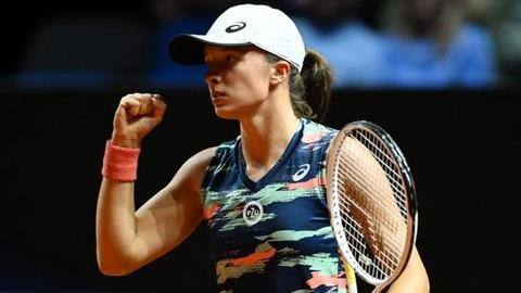 Stuttgart Open: Swiatek beats Samsonova, to face Sabalenka in final Stuttgart Open: Swiatek beats Samsonova, to face Sabalenka in final
