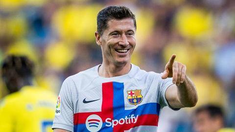 La Liga 2022-23: Robert Lewandowski scripts history as Barcelona win La Liga 2022-23: Robert Lewandowski scripts history as Barcelona win
