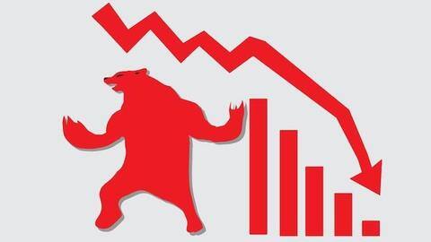 Sensex down 372 points, Nifty settles below 15,600 mark Sensex down 372 points, Nifty settles below 15,600 mark