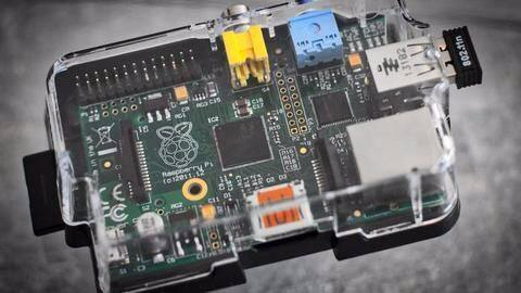 Raspberry Pi team awarded UK's top engineering prize Raspberry Pi team awarded UK's top engineering prize
