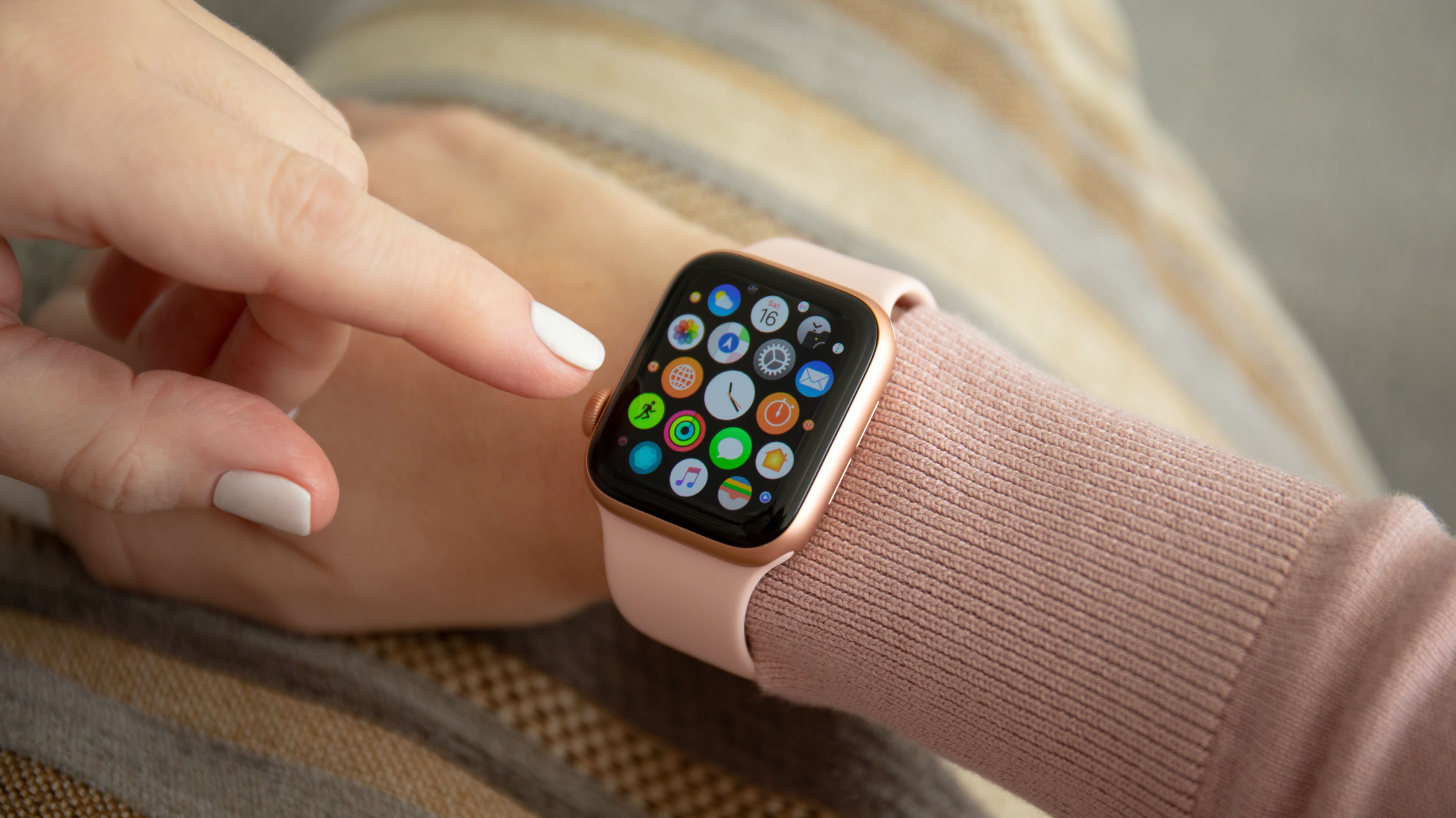 Apple patents new tech for blood pressure monitoring on smartwatches