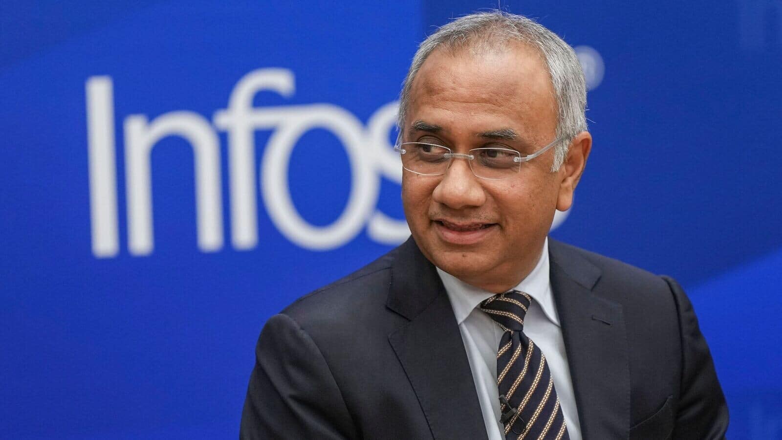 Infosys settles insider trading charges with SEBI, pays ₹25L fine