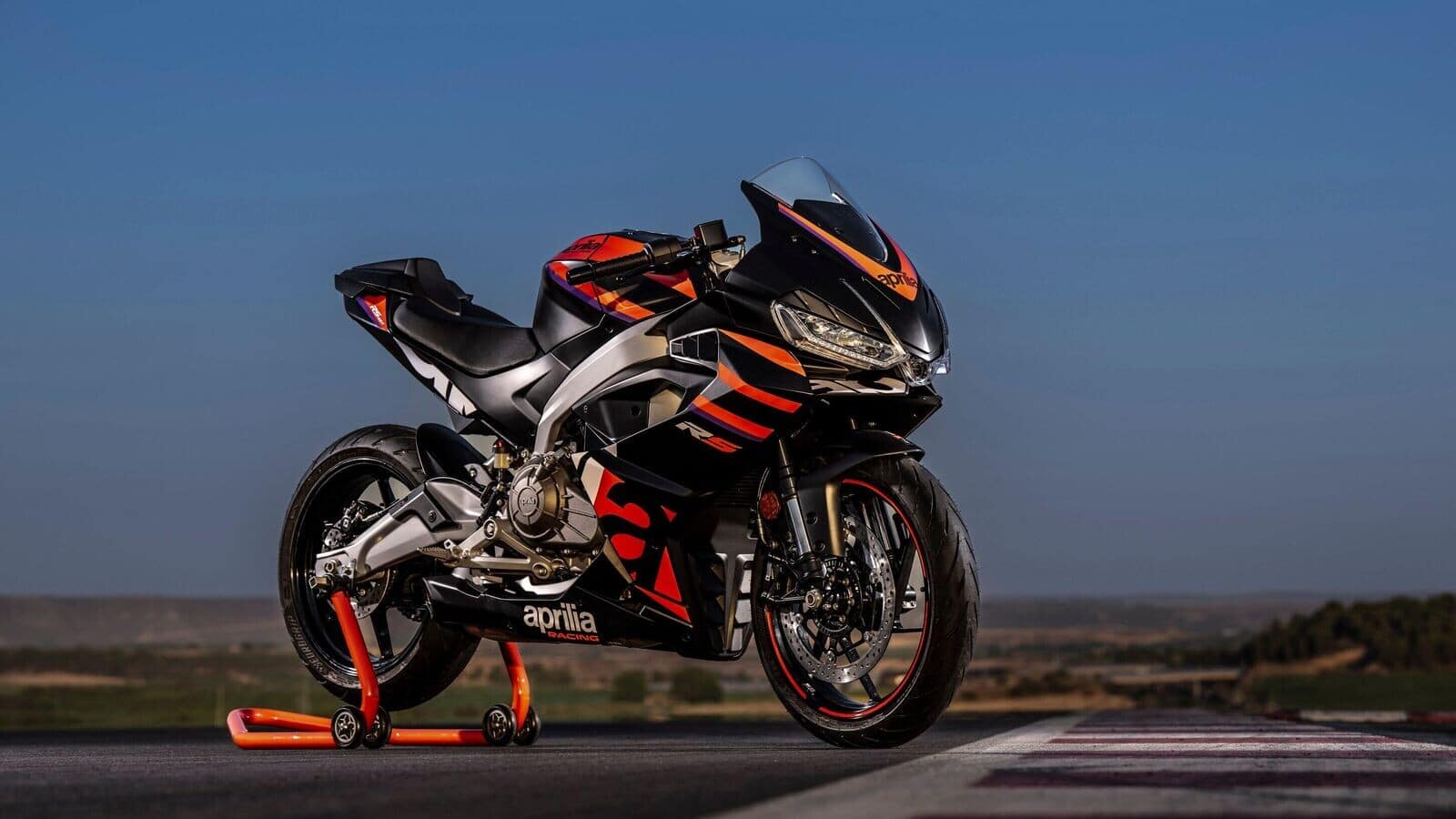 Aprilia RS 457 bags 'Indian Motorcycle of the Year' title