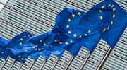 Smartwatches, wearables spared from EU's replaceable battery rule