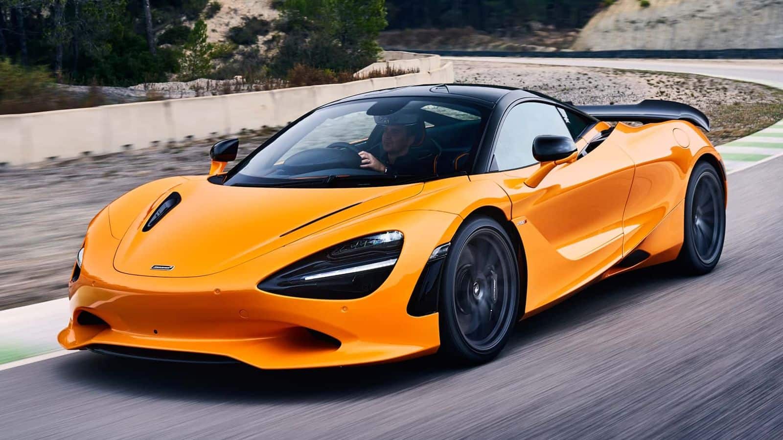Bahrain's national wealth fund assumes full control of McLaren Group