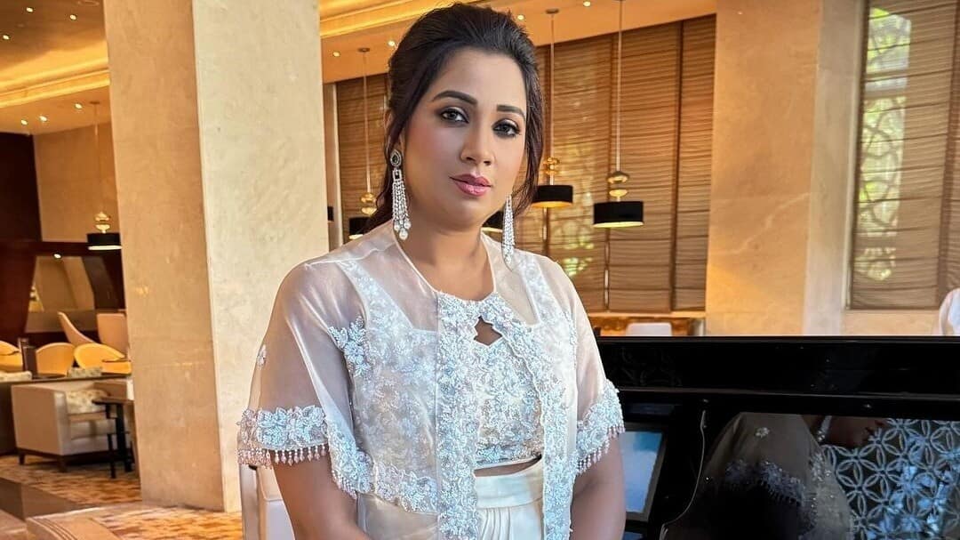 Shreya postpones Kolkata concert in solidarity with RG Kar victim