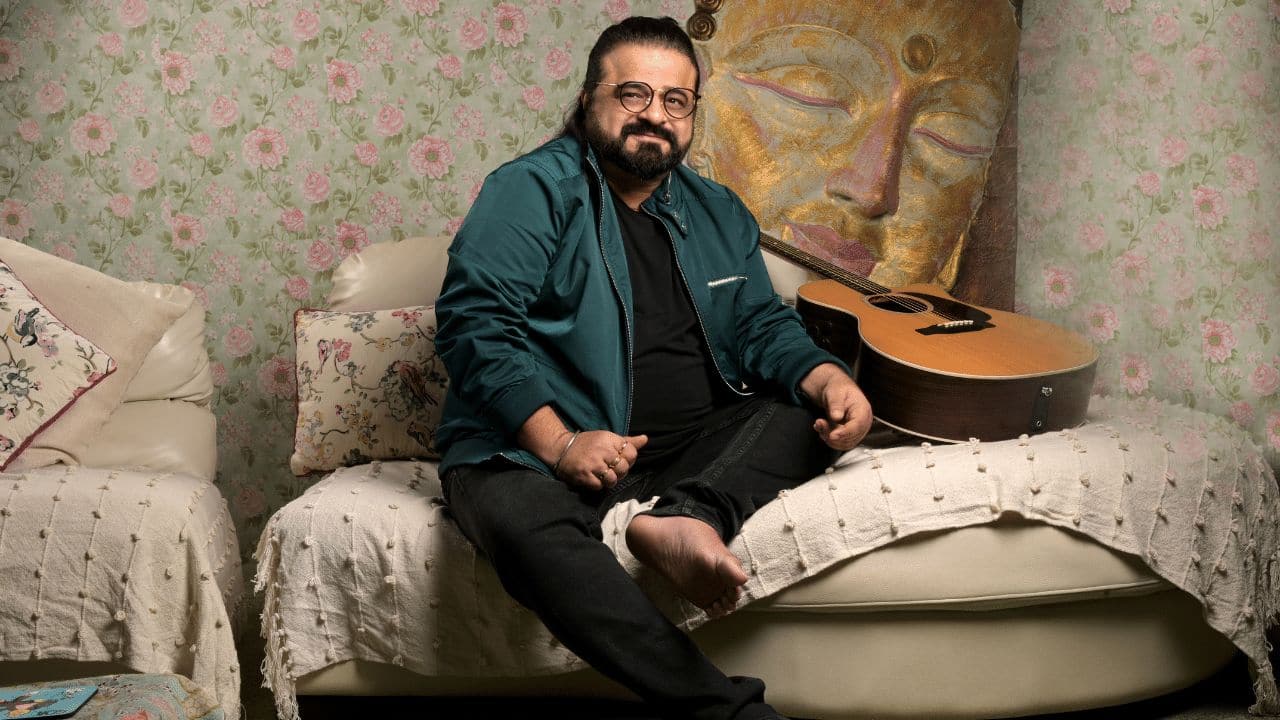 Office boy allegedly steals ₹40L from Pritam's studio; FIR registered