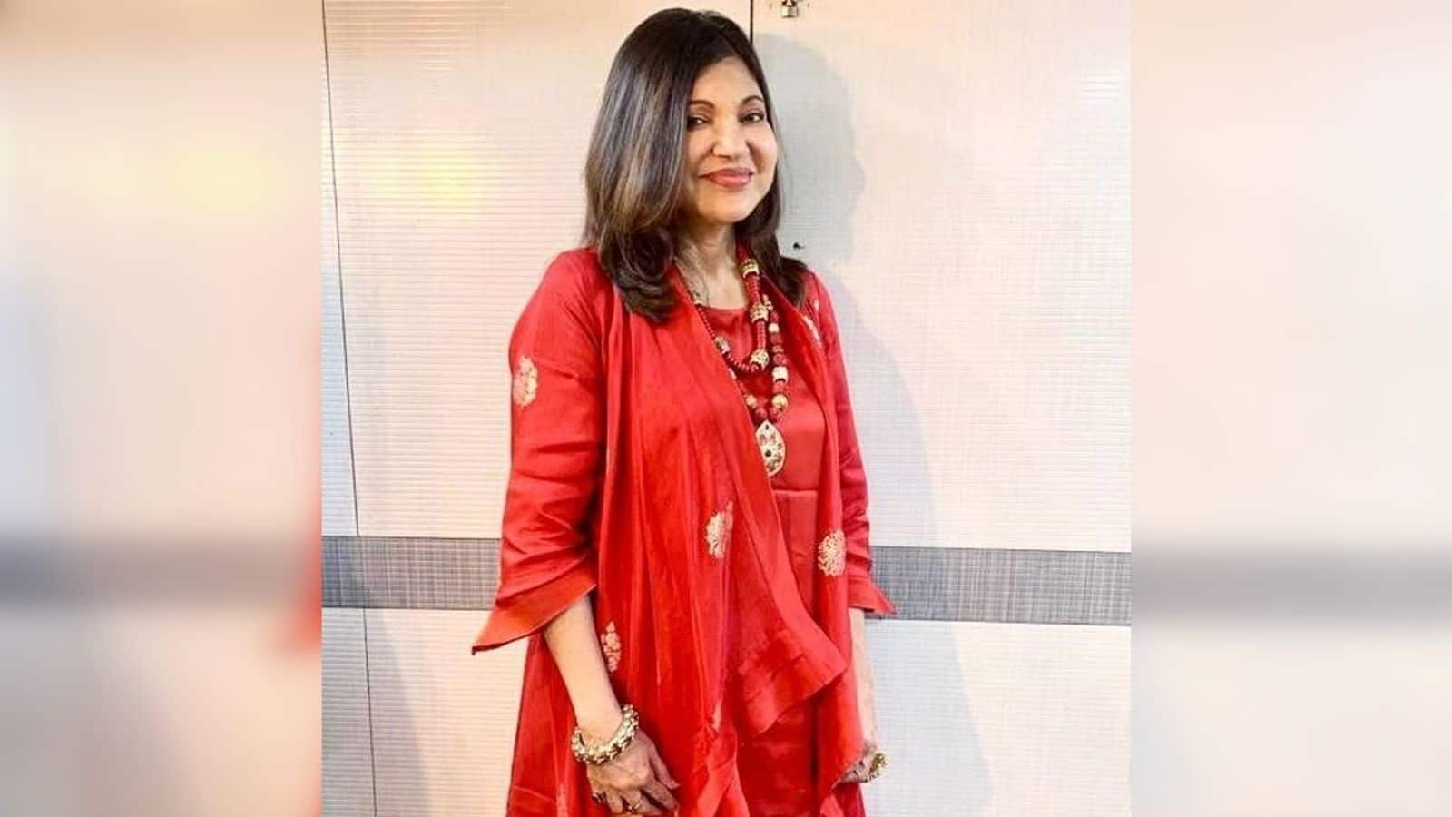 Alka Yagnik diagnosed with rare sensory hearing loss; seeks prayers