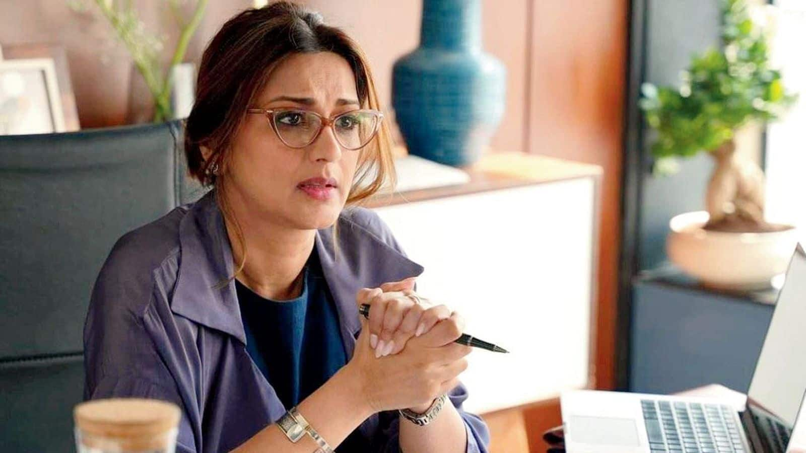 Sonali Bendre discusses ZEE5's 'The Broken News 2'